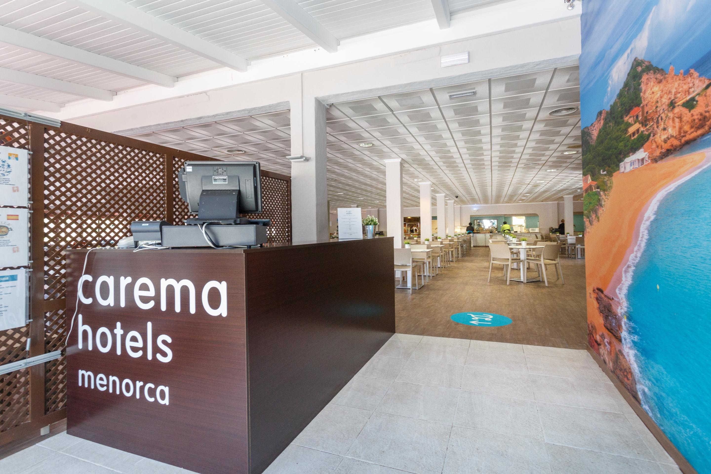 Fergus Club Carema Splash Playas De Fornells Restaurant photo